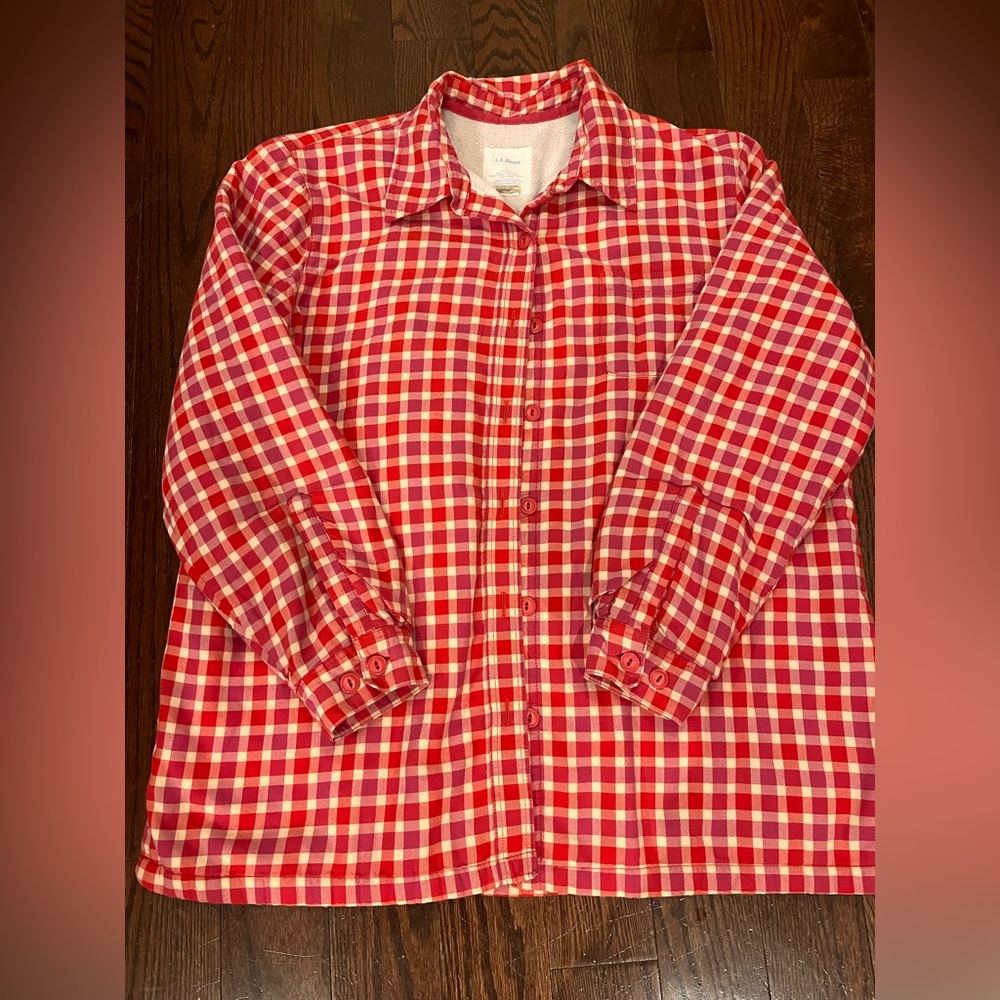 LL Bean Pink/Red Plaid Button-Up Shirt for Size Large Fleece lined